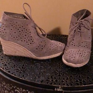 TOMS Suede Booties